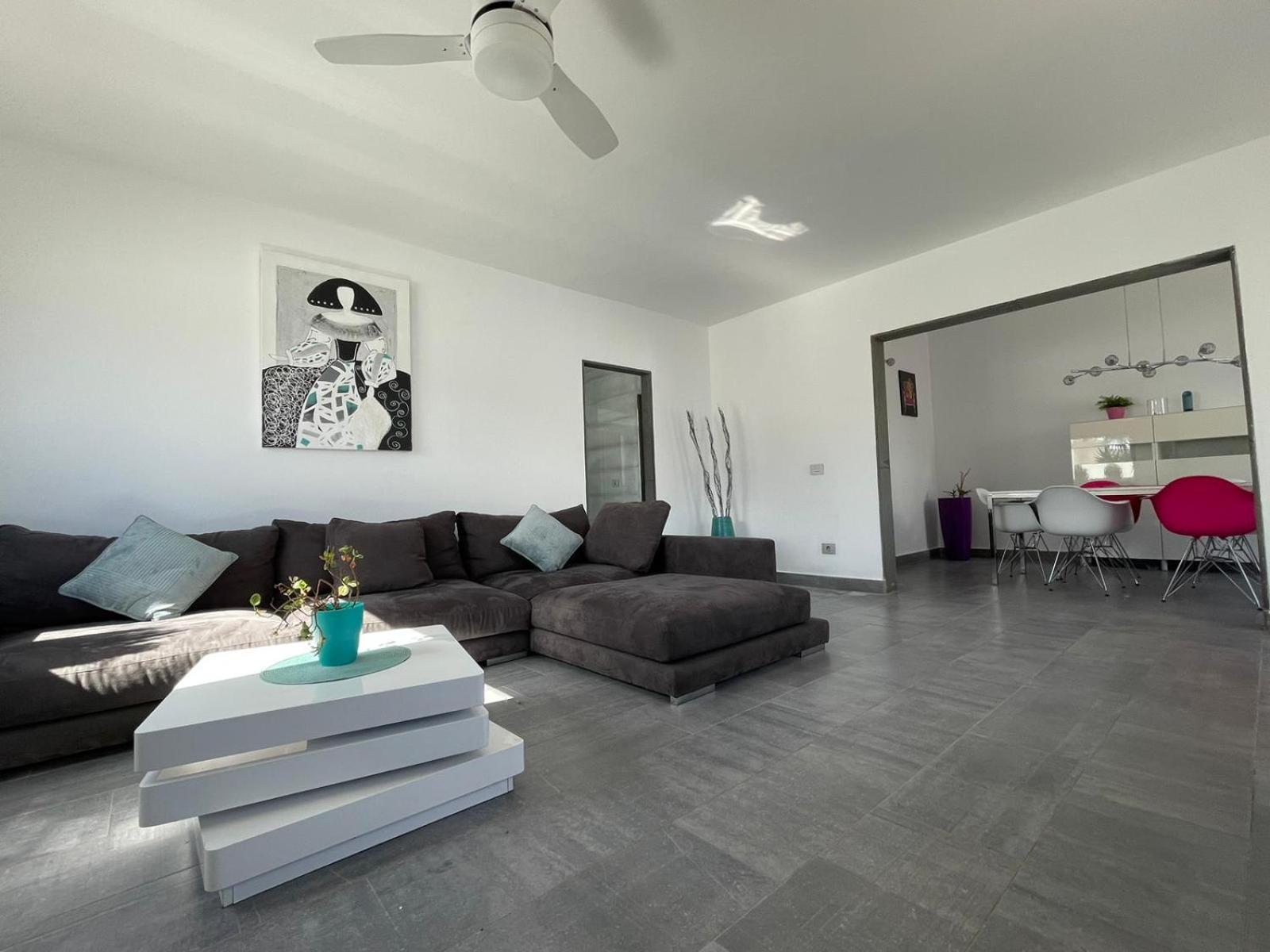 Villa Grey By Vulcano Homes Tahiche Bagian luar foto
